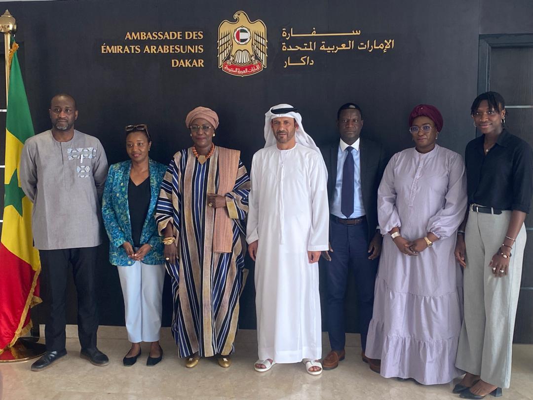 Rencontre entre la CNDH et l’Ambassadeur des Émirats Arabes Unis au Sénégal : vers une coopération fructueuse en matière de droits humains