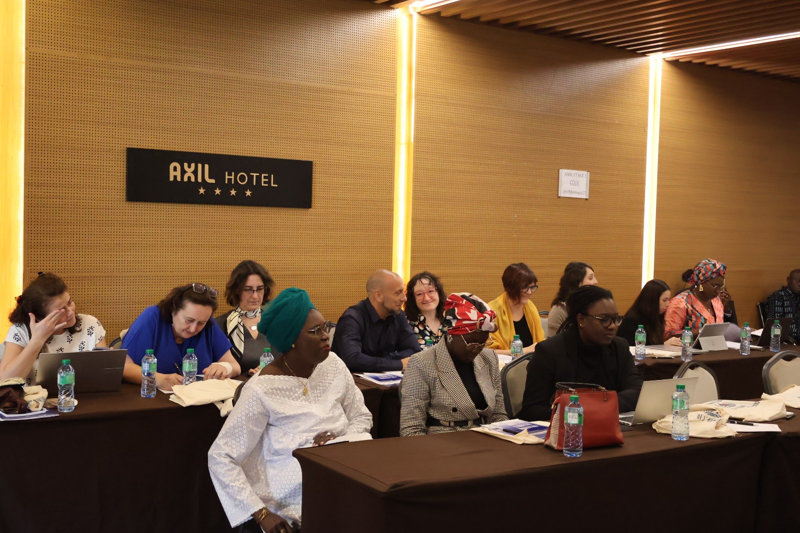 Atelier de partage d’expériences entre les acteurs de la justice catalane et sénégalaise : une deuxième journée consacrée aux réponses institutionnelles et aux nouveaux défis des droits humains.